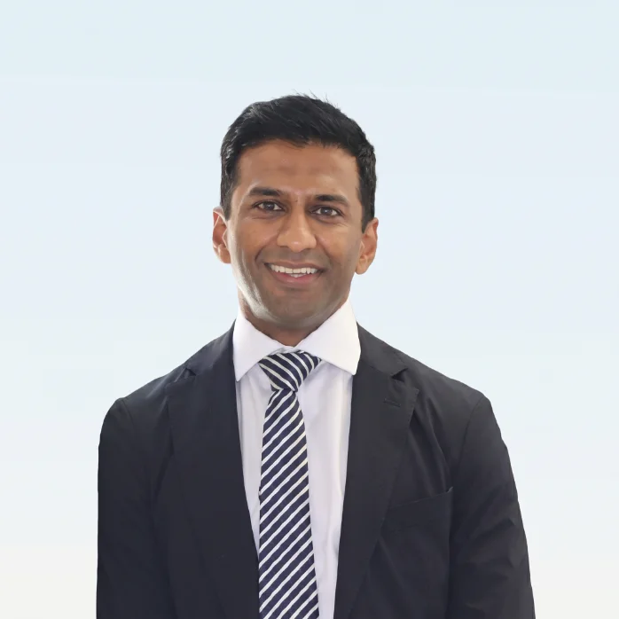 Dr Piraveen Piraka